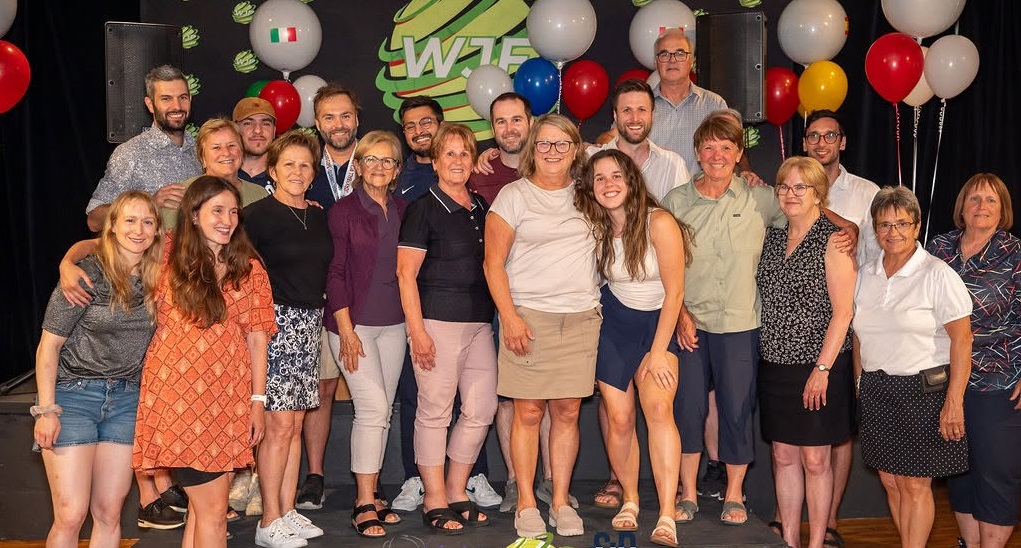Les héros de l'ombre : ces bénévoles canadiens qui ont fait rayonner les Championnats du monde
